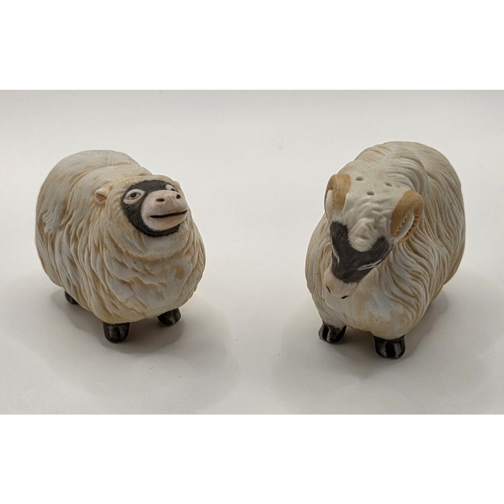 VTG 1989 Franklin Mint "Two By Two" Noah's Ark Sheep Salt & Pepper Shakers